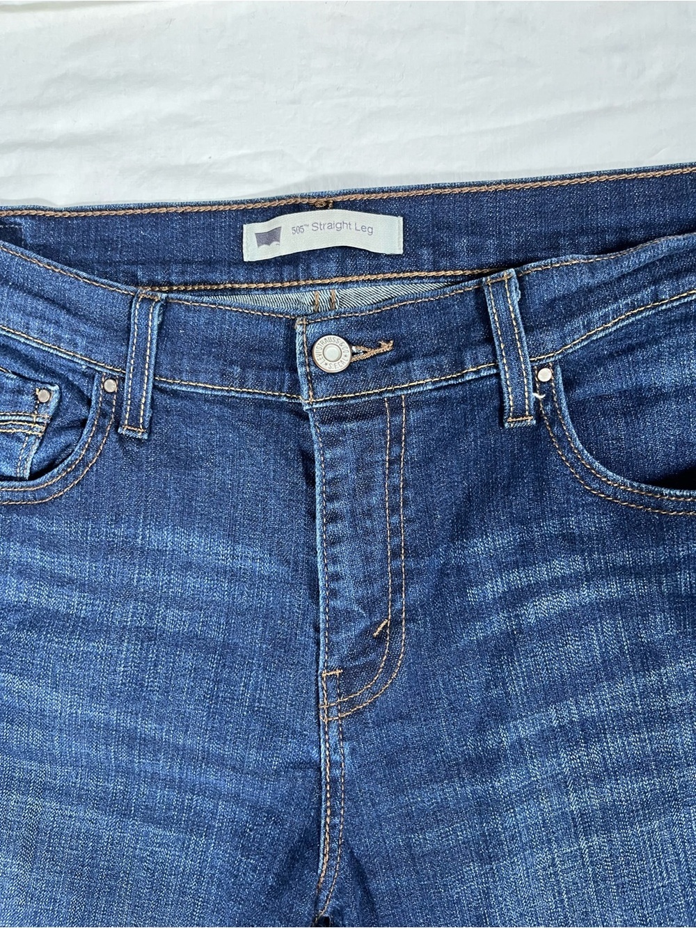 Levi 505 Straight Leg Women’s Size 12S Jeans (31X30) - Picture 3 of 16